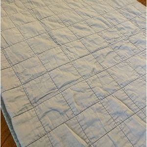Casaluna sage green king size bed quilt